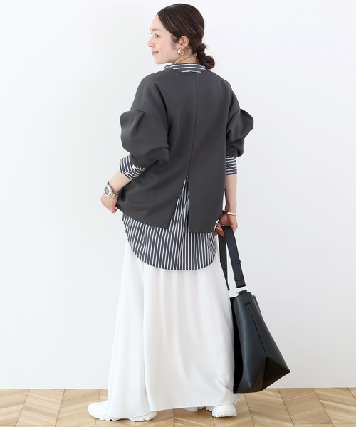 Aletta vita(アレッタビータ)の「ダンボールバックファスナー袖タックプルオーバー(Tシャツ/カットソー・レディース・チャコール/ブラック/グレイッシュベージュ・FREE)」の17枚目の写真