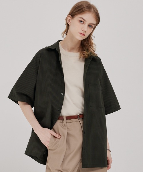 EMMA CLOTHES（エマクローズ）の「ヴィンテージライク レギュラーカラーミニチェック半袖シャツ（シャツ/ブラウス・メンズ・ブラック/ベージュ/ダークネイビー/サックスブルー・M/L）」の21枚目の写真