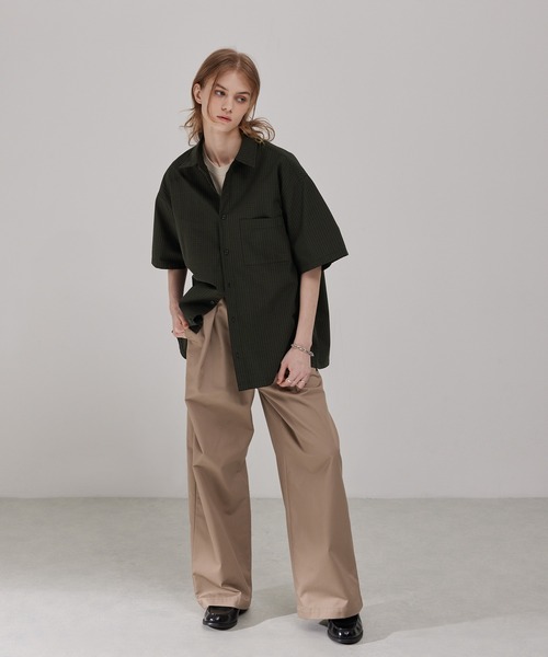 EMMA CLOTHES（エマクローズ）の「ヴィンテージライク レギュラーカラーミニチェック半袖シャツ（シャツ/ブラウス・メンズ・ブラック/ベージュ/ダークネイビー/サックスブルー・M/L）」の22枚目の写真
