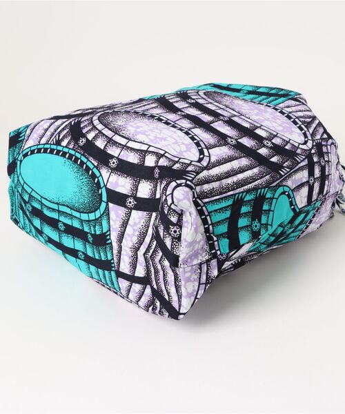 UNBILLION(アンビリオン)の「アフリカンスクエアー AFRICANSQUARE / パーニュ巾着エコバッグ 大(トートバッグ・レディース・サックスブルー・FREE)」の7枚目の写真