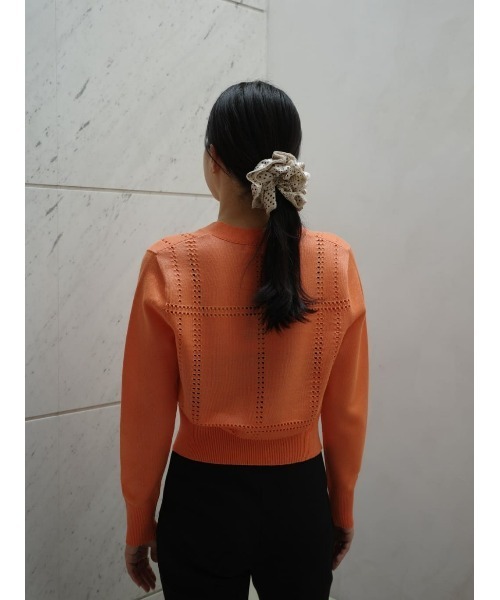 ESTNATION（エストネーション）の「ESTNATION / アイレット シアー カーディガン（カーディガン/ボレロ・レディース・オフホワイト/ブラック/オレンジ・FREE）」の7枚目の写真