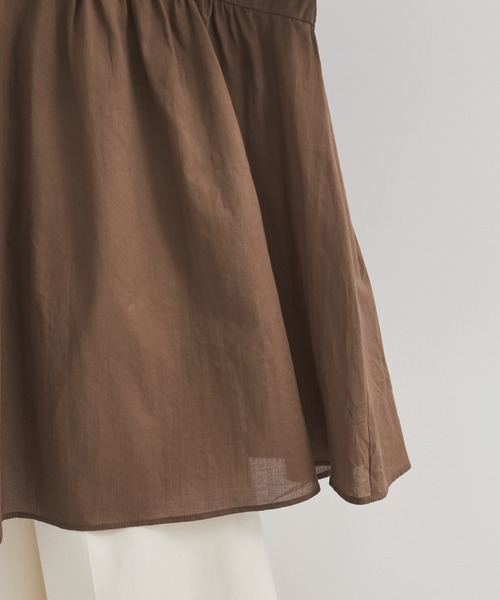 le cercle ADAM ET ROPE'(ルセルクルアダムエロペ)の「ギャザーボリュームブラウス(シャツ/ブラウス・レディース・イエロー系その他2/ダークパープル/ダークブラウン・FREE)」の20枚目の写真