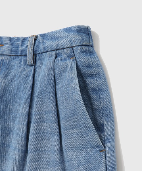 ADAM ET ROPE'（アダムエロペ）の「ダメージデニム バギー イージー ショーツ / ADAM ET ROPE' JEANS（デニムパンツ・メンズ・サックスブルー/ブラック系その他3・M/L）」の9枚目の写真