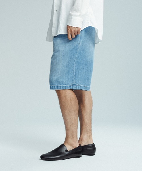 ADAM ET ROPE'（アダムエロペ）の「ダメージデニム バギー イージー ショーツ / ADAM ET ROPE' JEANS（デニムパンツ・メンズ・サックスブルー/ブラック系その他3・M/L）」の15枚目の写真