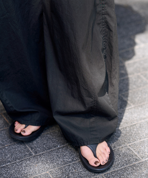 FRAMeWORK（フレームワーク）の「エンシュクウェザーホルターサロペット（サロペット/オーバーオール・レディース・ブラック/ブラウン・FREE）」の15枚目の写真