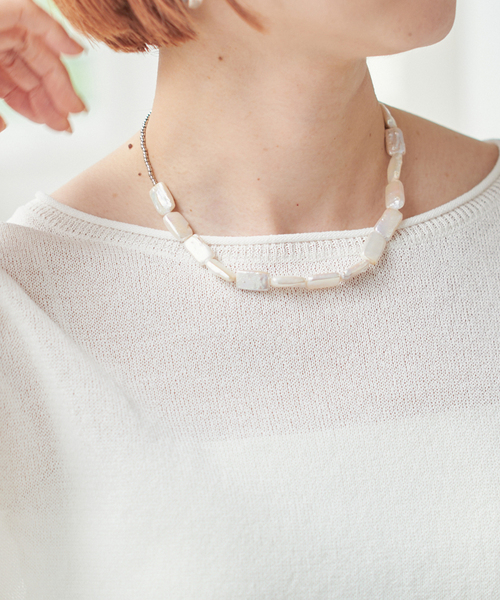 Spick & Span(スピックアンドスパン)の「MIHOKO SAKAI / ミホコサカイ スクエアパールネックレス(ネックレス・レディース・シルバー・FREE)」の3枚目の写真