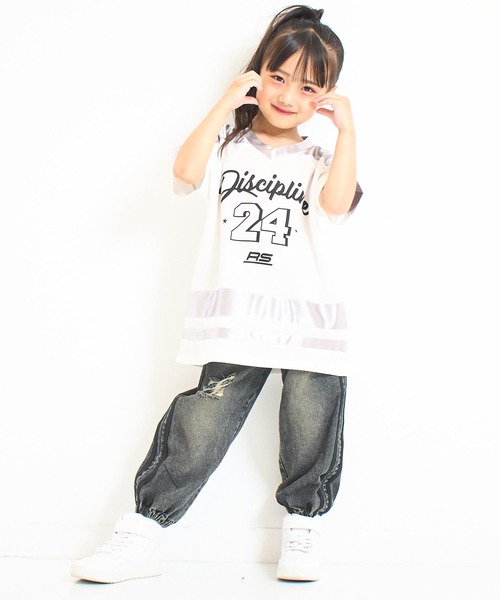 ANAP kids(アナップキッズ)の「ナンバリングトップス(ジュニアお揃い)(Tシャツ/カットソー・キッズ・ブラック/シルバー/ネイビー・110/130/120)」の19枚目の写真