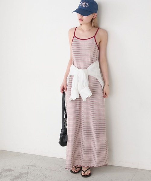 forksy.(フォルクシー)の「【forksy.】【サイズ展開あり】カップ付き 裾メロー&スリット キャミワンピ(ワンピース・レディース・オフホワイト/グレイッシュベージュ・L/M)」の1枚目の写真