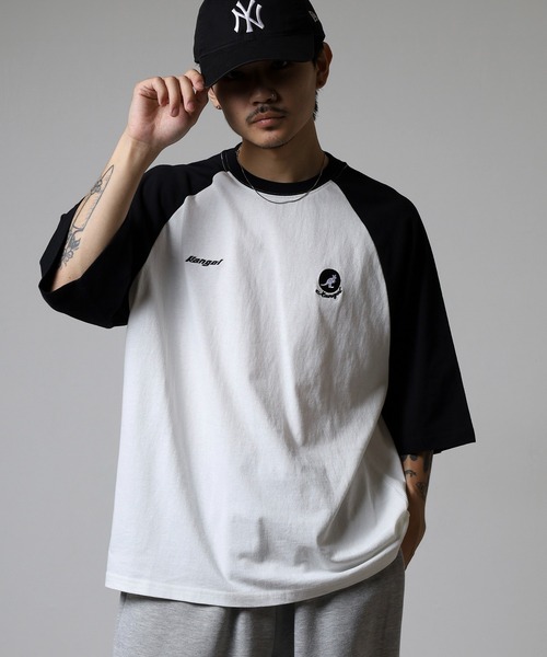 KANGOL(カンゴール)の「KANGOL 刺繍&プリント半袖Tシャツ(Tシャツ/カットソー・メンズ・ブラック/ホワイト/ホワイト系/ホワイト系2/ホワイト系3/ホワイト系4/ブラック系/ブラック系2/ブラック系3/ブラック系4/ホワイト系その他2/ホワイト系その他3/ホワイト系その他4/ホワイト系その他5/ブラック系その他/ホワイト系その他/ホワイト×ブルー/ホワイト×ブラック/ブラック×ホワイト・M/L/XL)」の6枚目の写真