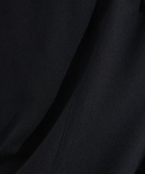 qualite（カリテ）の「バックサテンジョーゼットベンツパンツ/夏服/オフィスカジュアル（スラックス・レディース・イエロー系その他/ブラック/モカ・36/38/34）」の19枚目の写真