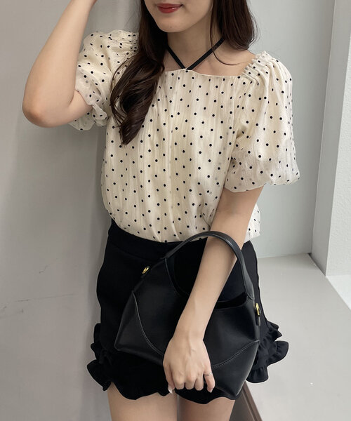 continuer de NICE CLAUP(コンティニューデナイスクラップ)の「【_chipi2xセレクト】3wayバルーン袖ブラウス(シャツ/ブラウス・レディース・アイボリー/ブラック・FREE)」の8枚目の写真