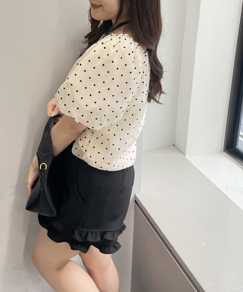 continuer de NICE CLAUP(コンティニューデナイスクラップ)の「【_chipi2xセレクト】3wayバルーン袖ブラウス(シャツ/ブラウス・レディース・アイボリー/ブラック・FREE)」の9枚目の写真