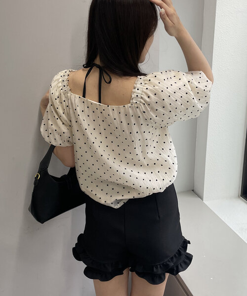 continuer de NICE CLAUP(コンティニューデナイスクラップ)の「【_chipi2xセレクト】3wayバルーン袖ブラウス(シャツ/ブラウス・レディース・アイボリー/ブラック・FREE)」の10枚目の写真