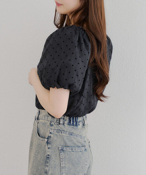 continuer de NICE CLAUP(コンティニューデナイスクラップ)の「【_chipi2xセレクト】3wayバルーン袖ブラウス(シャツ/ブラウス・レディース・アイボリー/ブラック・FREE)」の16枚目の写真