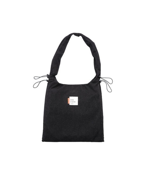 Wpc.（ダブリュピーシー）の「ONDOO byWpc. シャーリングドロストトートバッグ（トートバッグ・レディース・ブラウン/ブラック/グレー/シルバー・FREE）」の2枚目の写真