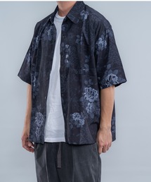 En serio TOKYO（エンソリオトーキョー）の「マルチプリント柄ビックシルエット半袖シャツ（シャツ/ブラウス）」