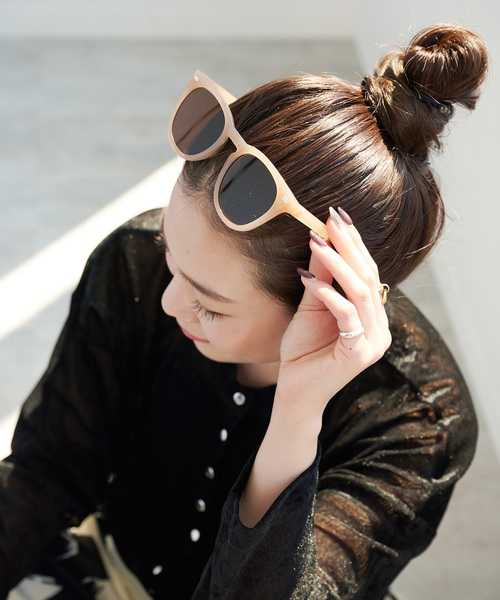 B.C STOCK（ベーセーストック）の「【WEB限定】ウェリントンフレームサングラス（サングラス・レディース・ブラウン/ブラック・FREE）」の22枚目の写真