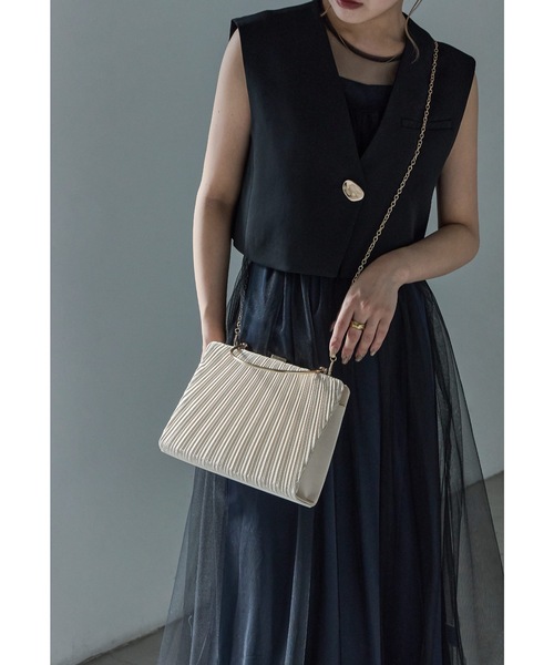 niana（ニアナ）の「サテンプリーツハンドバッグ パーティーバッグ 2way ショルダー 結婚式 二次会 成人式 同窓会 お呼ばれ フォーマル オケージョン（ハンドバッグ・レディース・ベージュ/シルバー/ブラック・FREE）」の8枚目の写真