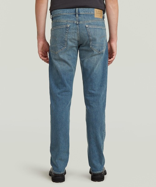 G-STAR(ジースター)の「3301 REGULAR TAPERED JEANS/ヴィンテージライクレギュラーテーパードジーンズ(デニムパンツ・メンズ・インディゴブルー・28/30/29/30/30/30/32/30/31/30/33/30/32/32/33/32/34/32/29/32/30/32/31/32/36/32)」の2枚目の写真