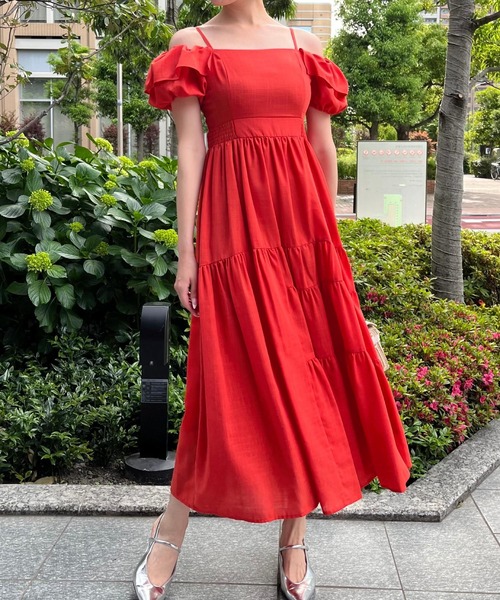 AND COUTURE(アンドクチュール)の「バックレースアップオフショルティアードワンピース(ワンピース・レディース・オフホワイト/オレンジ/ブルー/ブラック・FREE)」の18枚目の写真