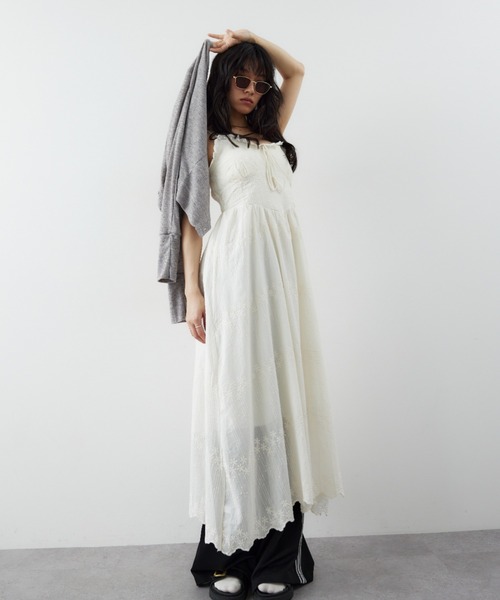 HANNE（アン）の「エンブロイダリーコットンキャミワンピース（ワンピース・レディース・ホワイト/ベージュ・FREE）」の13枚目の写真