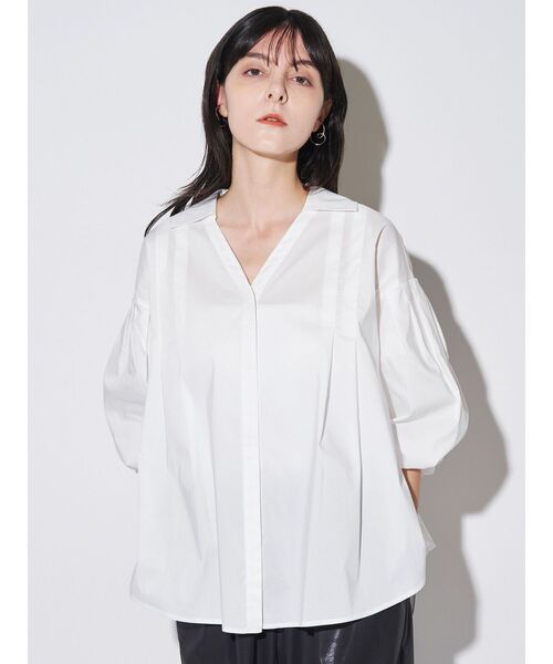 ELENDEEK（エレンディーク）の「スキッパーボリュームスリーブブラウス（シャツ/ブラウス・レディース・ブラック/オフホワイト/ダークオレンジ・FREE）」の10枚目の写真