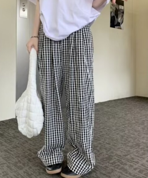 REBALANCE(リバランス)の「チェックパターンパンツ(スラックス・レディース・A/B/C/D・MEDIUM/LARGE)」の1枚目の写真