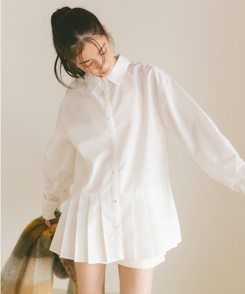 VANNIE U(ヴァニーユー)の「プリーツチュニックミニワンピース(ワンピース・レディース・ブルー/ホワイト・FREE)」の22枚目の写真