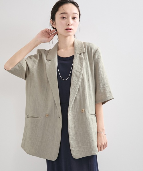 le cercle ADAM ET ROPE'(ルセルクルアダムエロペ)の「麻調ダブル半袖ジャケット(テーラードジャケット・レディース・ブラック/キナリ/ライトグレー・FREE)」の3枚目の写真