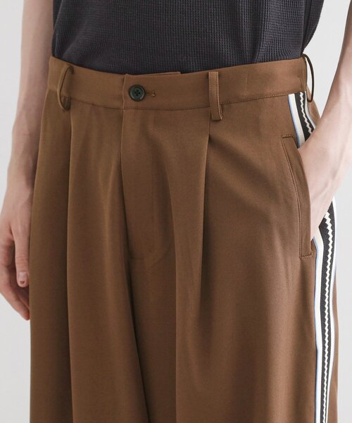 tk.TAKEO KIKUCHI（ティーケータケオキクチ）の「ラインスラックス（その他パンツ・メンズ・オフホワイト/ダークブラウン・02/03）」の19枚目の写真