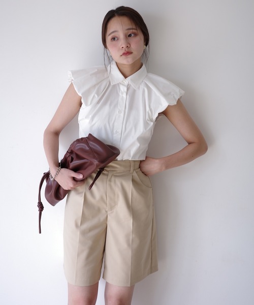 EIMY ISTOIRE(エイミーイストワール)の「ソフトギャザードローストリングバッグ(ショルダーバッグ・レディース・ベージュ/ブラウン/ブラック・F)」の4枚目の写真