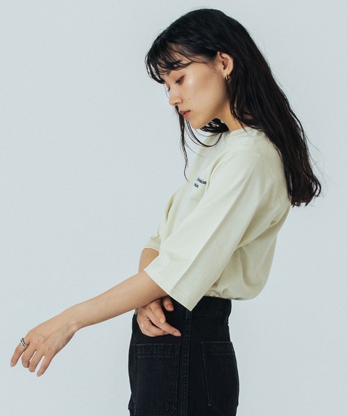 ROSE BUD(ローズバッド)の「(CREOLME)EMBROIDERY H/S TEE(Tシャツ/カットソー・レディース・ネイビー/オフホワイト・ONE SIZE)」の4枚目の写真