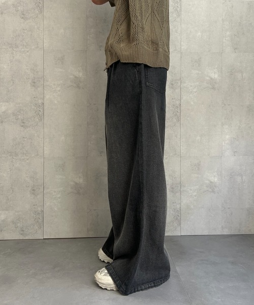 CREARE -LINO-（クレアーレリノ）の「タックワイドデニムパンツ（デニムパンツ・メンズ・ブルー系その他/ブラック系その他2/ブルー系その他2/ブラック系その他・S/M/L）」の11枚目の写真