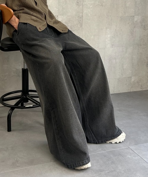 CREARE -LINO-（クレアーレリノ）の「タックワイドデニムパンツ（デニムパンツ・メンズ・ブルー系その他/ブラック系その他2/ブルー系その他2/ブラック系その他・S/M/L）」の5枚目の写真