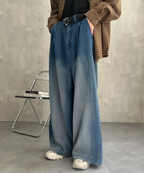 CREARE -LINO-（クレアーレリノ）の「タックワイドデニムパンツ（デニムパンツ・メンズ・ブルー系その他/ブラック系その他2/ブルー系その他2/ブラック系その他・S/M/L）」の14枚目の写真