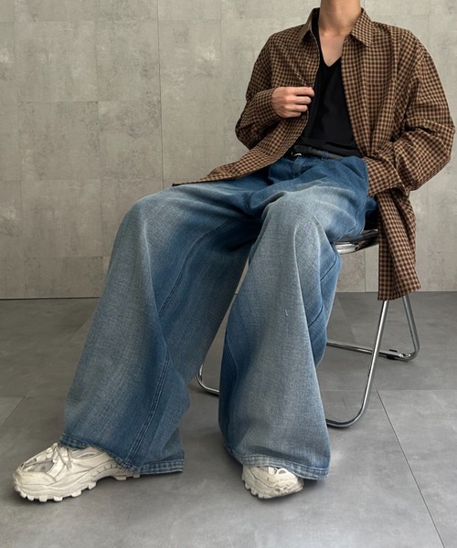 CREARE -LINO-（クレアーレリノ）の「タックワイドデニムパンツ（デニムパンツ・メンズ・ブルー系その他/ブラック系その他2/ブルー系その他2/ブラック系その他・S/M/L）」の20枚目の写真