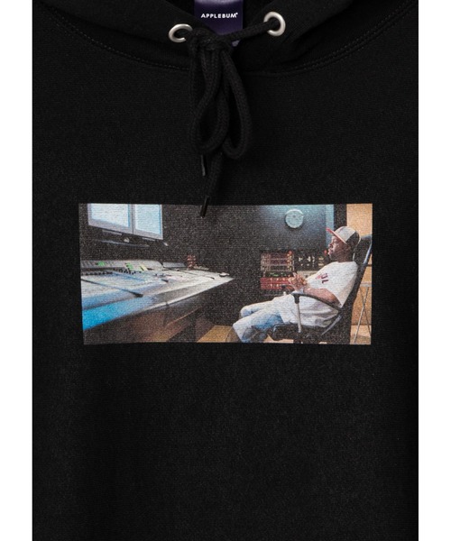 APPLEBUM（アップルバム）の「“ERIC COLEMAN” SWEAT HOODIE-J（パーカー・メンズ・ブラック/ヘザーグレー・MEDIUM/XX-LARGE/X-LARGE/LARGE）」の5枚目の写真