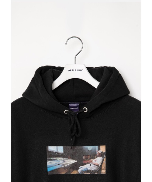 APPLEBUM（アップルバム）の「“ERIC COLEMAN” SWEAT HOODIE-J（パーカー・メンズ・ブラック/ヘザーグレー・MEDIUM/XX-LARGE/X-LARGE/LARGE）」の6枚目の写真