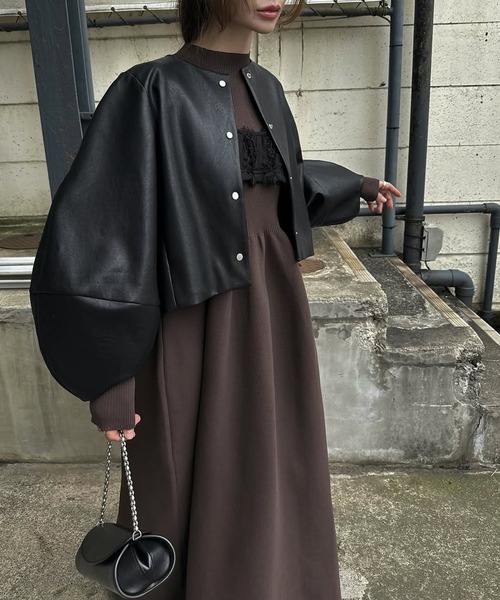 WILLFULLY(ウィルフリー)の「volume 2way sleeve synthetic leather short JK(ノーカラージャケット・レディース・ブラウン系その他/ブラック・FREE)」の8枚目の写真