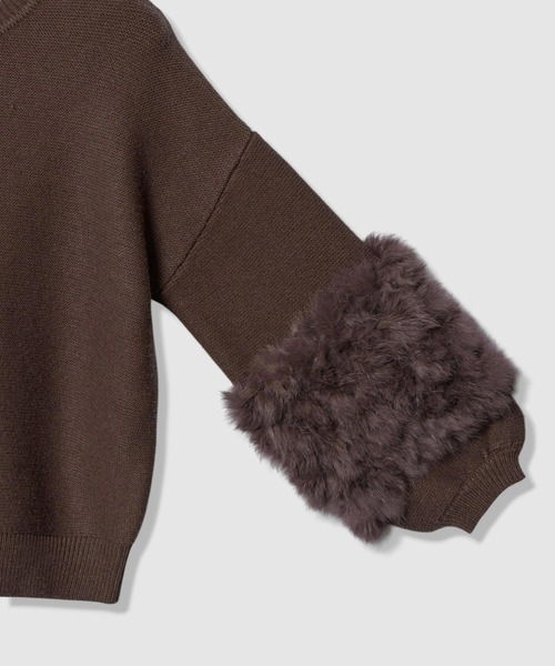 allureville（アルアバイル）の「ラビットカフクレイジー釦2WAYプルオーバー（ニット/セーター・レディース・タン/ライトグレー/ブラウン/アイボリー/ブラック・2）」の16枚目の写真