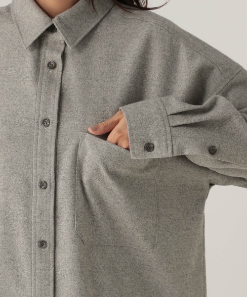 Elura（エルーラ）の「ウールライクシャツ/596040（シャツ/ブラウス・レディース・ライトグレー/ネイビー/オフホワイト・FREE）」の13枚目の写真