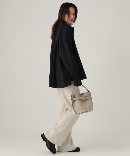 Elura（エルーラ）の「ウールライクシャツ/596040（シャツ/ブラウス・レディース・ライトグレー/ネイビー/オフホワイト・FREE）」の18枚目の写真