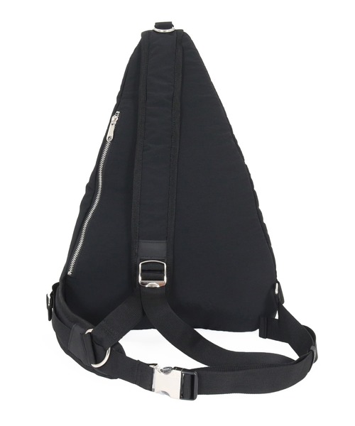ADAM PATEK(アダムパテック)の「【Km】【it】【ADAMPATEK】nylon sling bag(ボディバッグ/ウエストポーチ・メンズ・ブラック/グレー・FREE)」の6枚目の写真