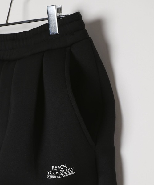 BAYFLOW（ベイフロー）の「【ストレッチ・軽量】ビッグクッションパンツ[セットアップ可]（スウェットパンツ・メンズ・ブラック/グレー・MEDIUM/LARGE）」の16枚目の写真