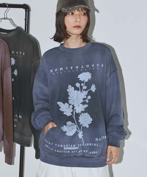 Anchor Smith(アンカー スミス)の「ヴィンテージライク スプレー加工 フラワーグラフィックプリント裏起毛スウェット(スウェット・レディース・ブラウン/ネイビー/ブラック・M/L)」の22枚目の写真