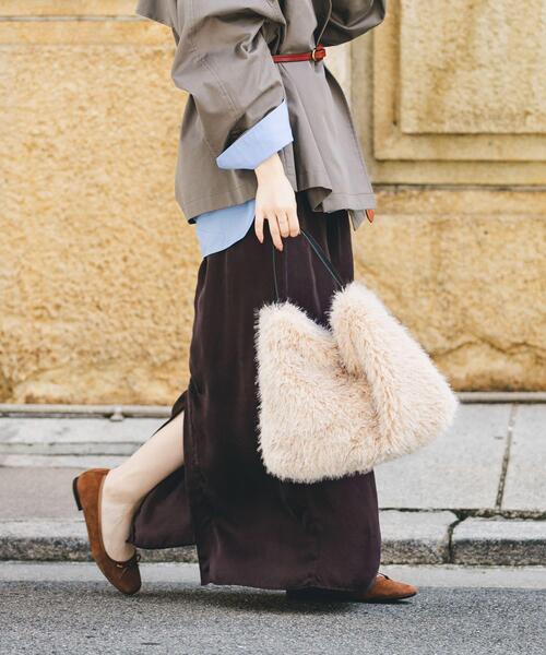 RODE SKO（ロデスコ）の「フラッフィーワンハンドルバッグ（ハンドバッグ・レディース・ホワイト系その他/ブラック/ブラウン系その他・ONE）」の2枚目の写真