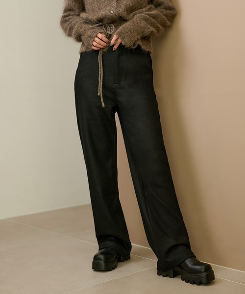 LAULEN(ローレン)の「cotton wool blend straight pants /コットンウールブレンドストレートパンツ(その他パンツ・レディース・キャメル/ブラウン/チャコールグレー/ブラック・M/S)」の2枚目の写真
