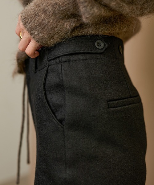 LAULEN(ローレン)の「cotton wool blend straight pants /コットンウールブレンドストレートパンツ(その他パンツ・レディース・キャメル/ブラウン/チャコールグレー/ブラック・M/S)」の11枚目の写真