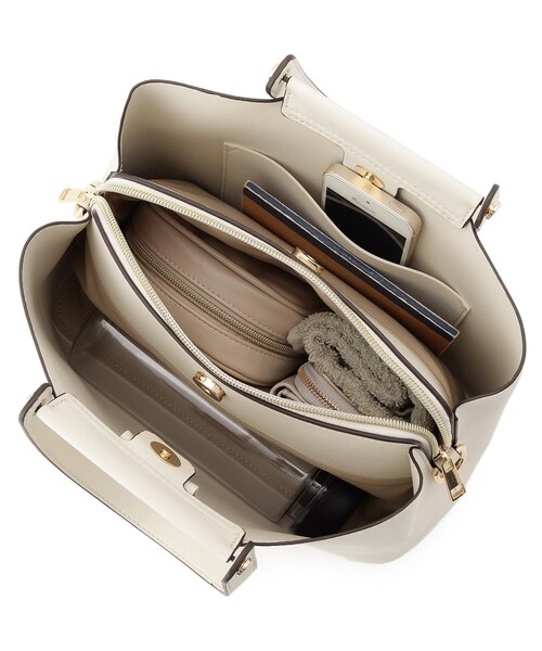 SHOO・LA・RUE（シューラルー）の「【セレモニー/2WAY】フロント金具トートバッグ（トートバッグ・レディース・グレー系4/ブラック/アイボリー・00）」の10枚目の写真