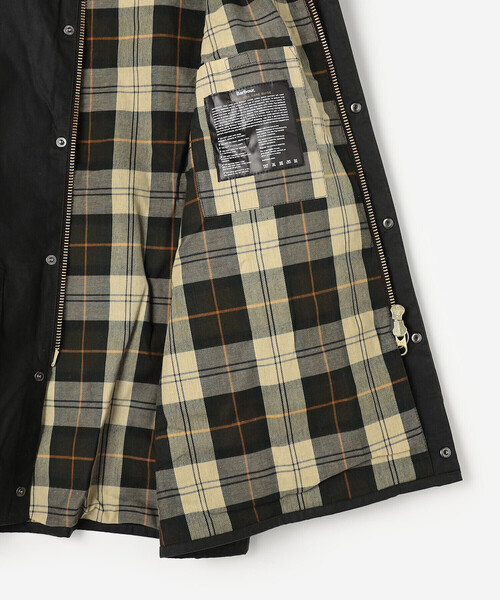 Barbour（バブアー）の「Barbour | BEAUFORT オーバーサイズオイルドジャケット MEN（カバーオール・メンズ・オリーブ・38/40/42）」の8枚目の写真